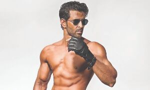 Hrithiks imposter FIR gets transferred to CIU
