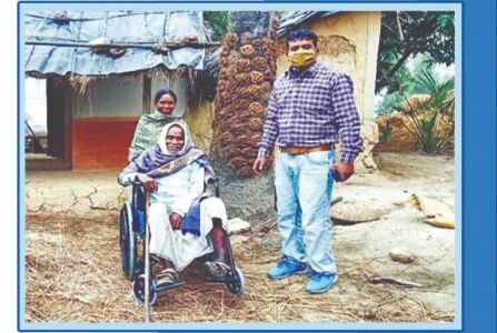 Duare Sarkar: Elderly tribal gets wheelchair in 6 hrs
