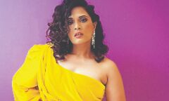 Richa turns into   an adult film star