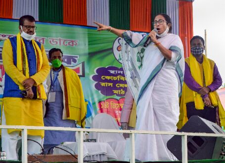 Relieve 3 IPS officers immediately: MHA to West Bengal govt Relieve 3 IPS officers immediately: MHA to West Bengal govt