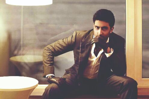 Abhishek slams Akshay for calling actors slow at work Abhishek slams Akshay for calling actors slow at work