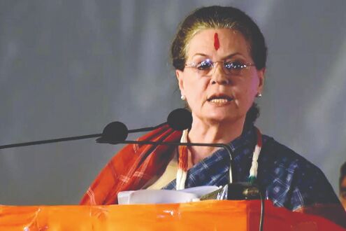 Congress dissenters may meet Sonia