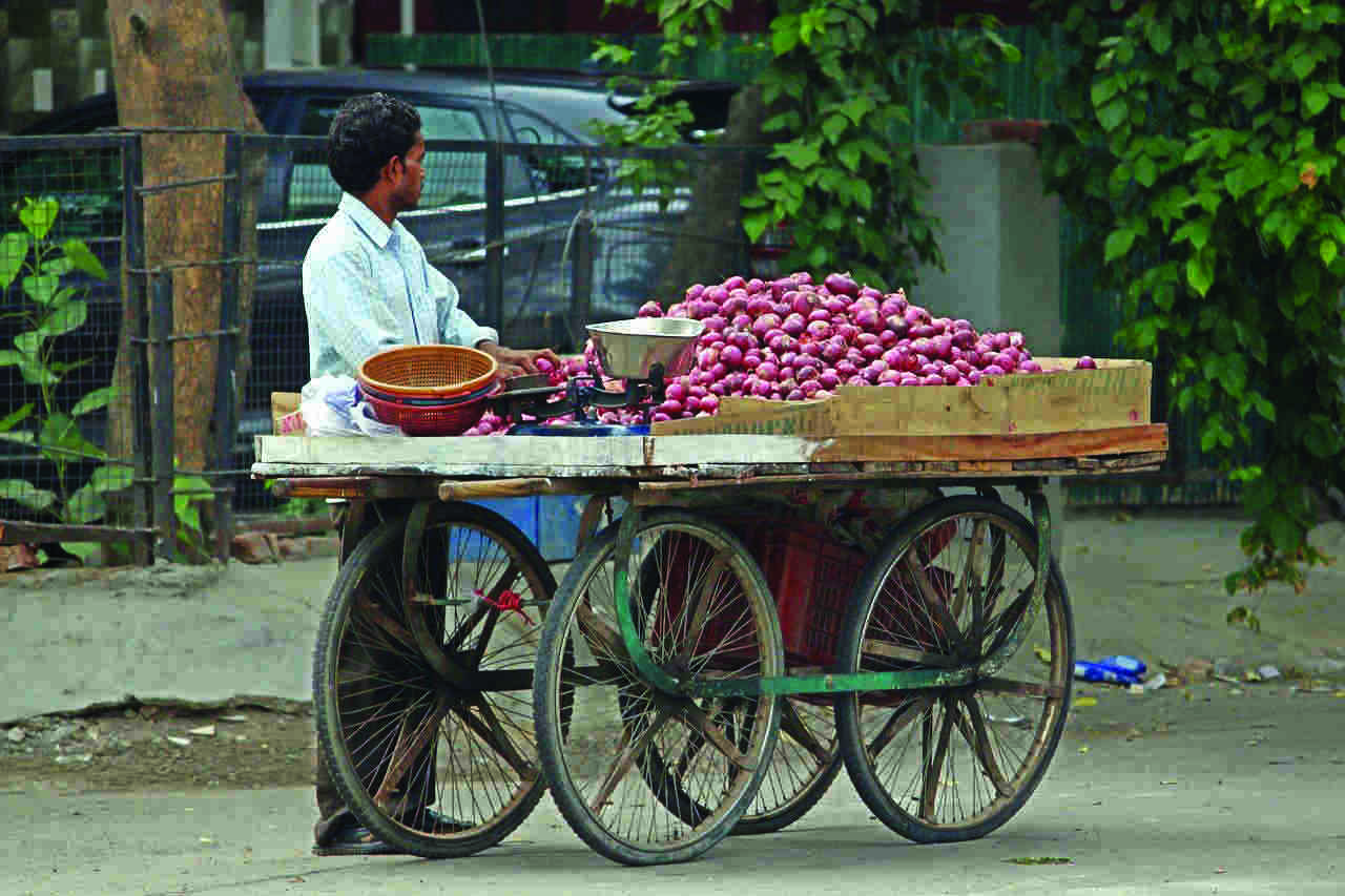 Govt extends relaxed norms for onion imports till Jan 31