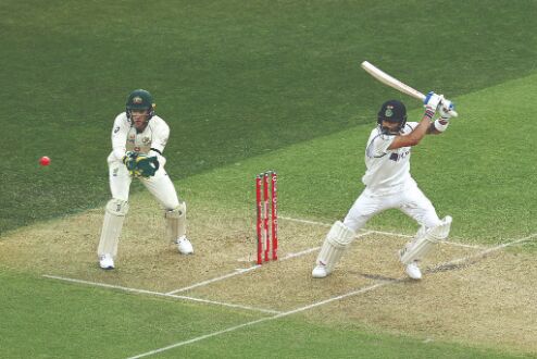 Pink Test: Aussies restrict India to 233/6 after Kohli run-out Pink Test: Aussies restrict India to 233/6 after Kohli run-out