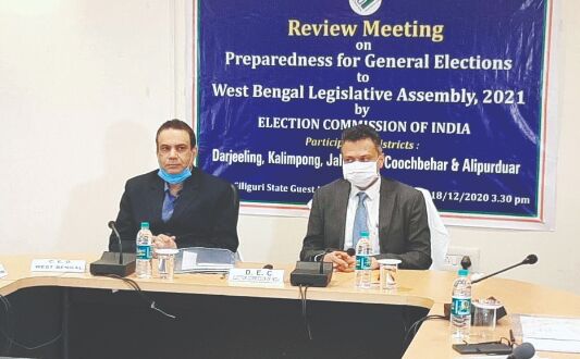 Election Commission team holds review meetings for N Bengal districts