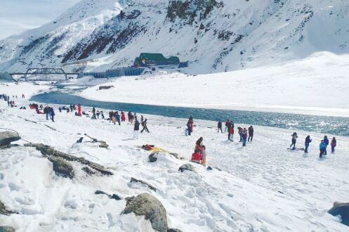 North India reels under cold wave North India reels under cold wave