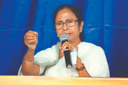 Sharad Pawar extends support to Mamata over fight against Centre