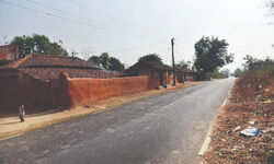 Eco-friendly: State to construct road using waste plastic Eco-friendly: State to construct road using waste plastic