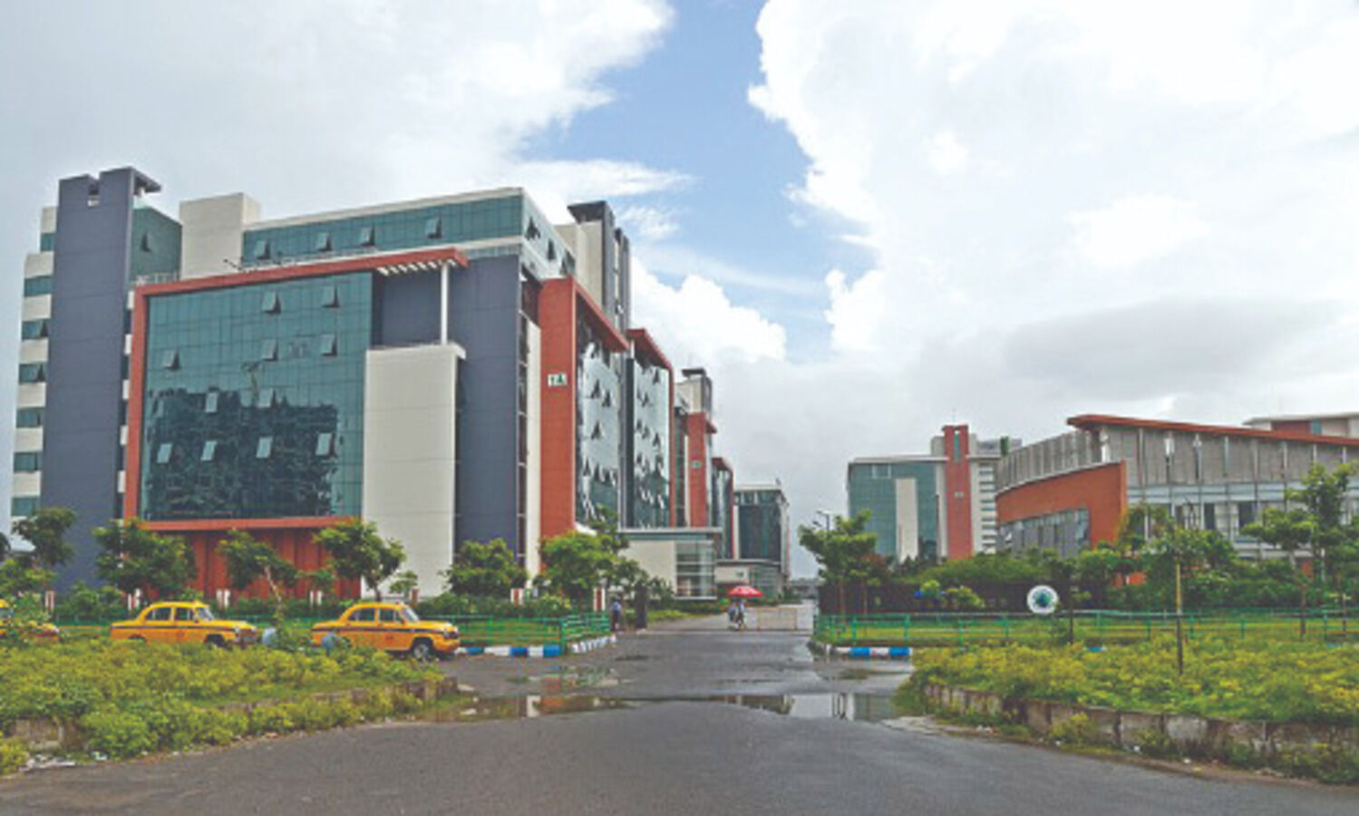 Private equity inflows to realty seen growing 30% to $6 bn in 2021