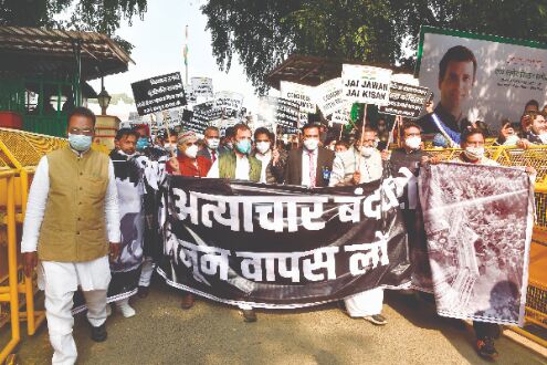Oppn demands joint session of Parliament to repeal farm laws Oppn demands joint session of Parliament to repeal farm laws