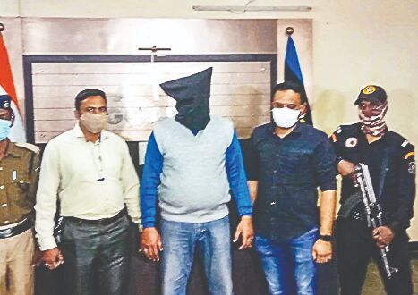 Guj ATS arrests 1996 terror case accused from Jharkhand Guj ATS arrests 1996 terror case accused from Jharkhand