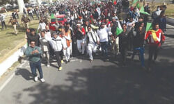 Land leaseback scam: Farmers stage protest outside GNIDA Land leaseback scam: Farmers stage protest outside GNIDA