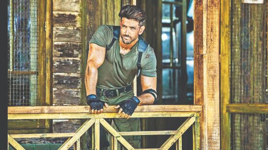 Hrithik to play double roles in Krrish 4 Hrithik to play double roles in Krrish 4