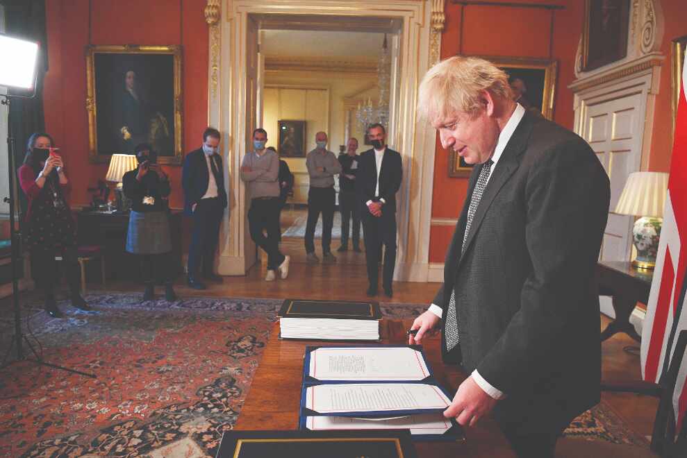 Brexits choice for EU, UK: Firm friends or nearby rivals Brexits choice for EU, UK: Firm friends or nearby rivals