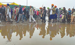 Farmer protesting against new farm laws kills self inside toilet Farmer protesting against new farm laws kills self inside toilet