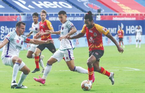 SC East Bengal strike right notes to defeat Odisha FC 3-1, secure first ISL win