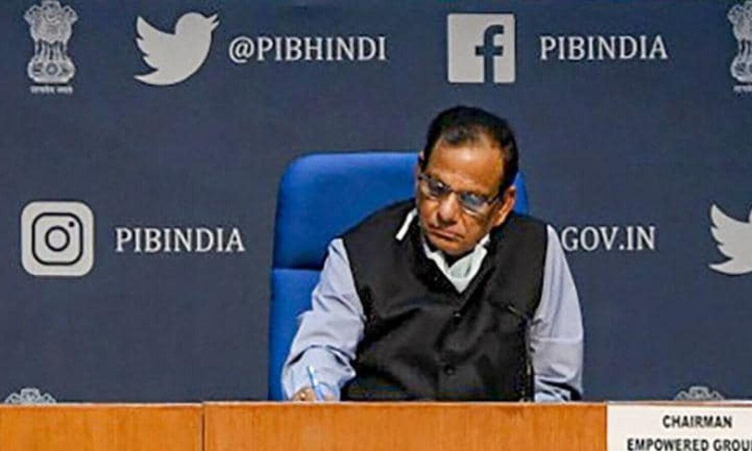 Enough stockpile of COVID-19 vaccine for inoculation of priority groups in first phase: V K Paul