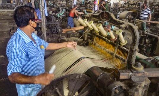 Indias mfg sector activity strengthens in December Indias mfg sector activity strengthens in December