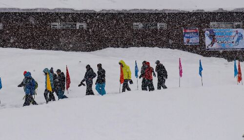 New record: In 10 days, 1.41 lakh tourist vehicles enter Shimla New record: In 10 days, 1.41 lakh tourist vehicles enter Shimla