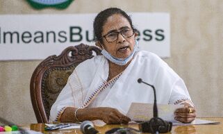 Mamata hints at implementing PM Kisan scheme; Bengal to hold assembly session to pass resolution against farm laws Mamata hints at implementing PM Kisan scheme; Bengal to hold assembly session to pass resolution against farm laws