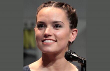 Daisy Ridley reveals scary thing about being in Star Wars Daisy Ridley reveals scary thing about being in Star Wars