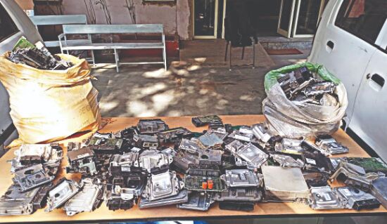 Stolen engines now sold online, gang busted Stolen engines now sold online, gang busted
