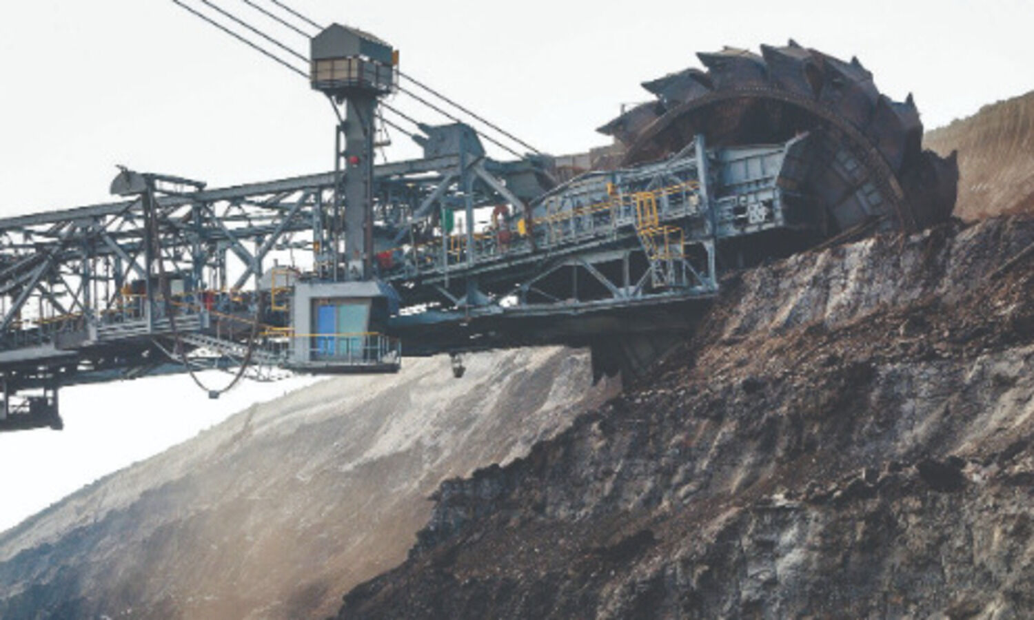 Cabinet approves proposal for mega mineral reforms