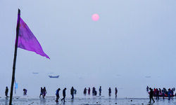 15,50,000 pilgrims take the holy dip at Ganga Sagar on Makar Sankranti 15,50,000 pilgrims take the holy dip at Ganga Sagar on Makar Sankranti