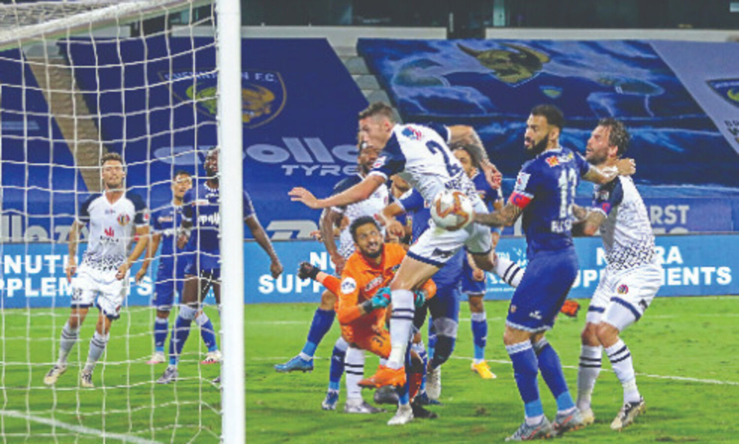 10-man East Bengal hold Chennaiyin FC to draw