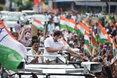 Rahul Gandhi hits campaign trail in TN, targets PM Modi