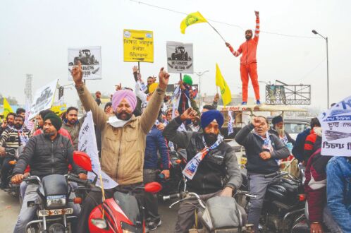 AAP holds motorbike rallies in Punjab to mobilise people