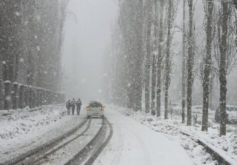Fresh snowfall in Kashmir Fresh snowfall in Kashmir