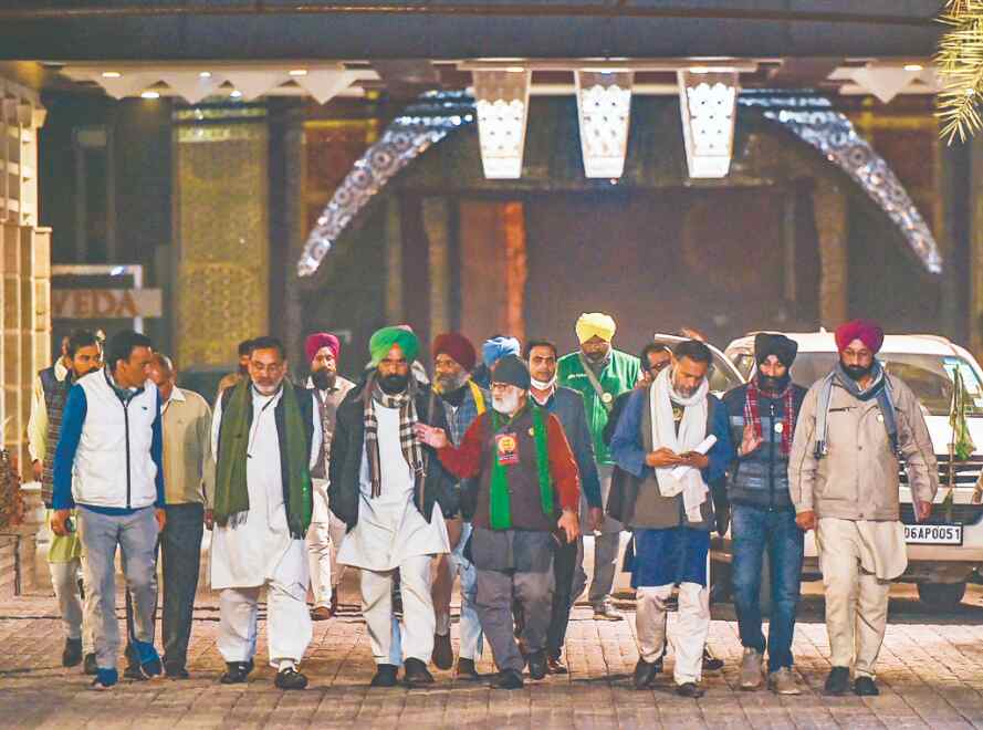 Farmer leaders claim Delhi Police nod for 100-km tractor rally on R-Day