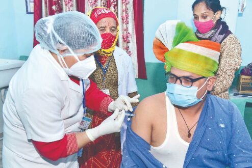 COVID-19 vaccination: Over 16 lakh healthcare workers inoculated COVID-19 vaccination: Over 16 lakh healthcare workers inoculated