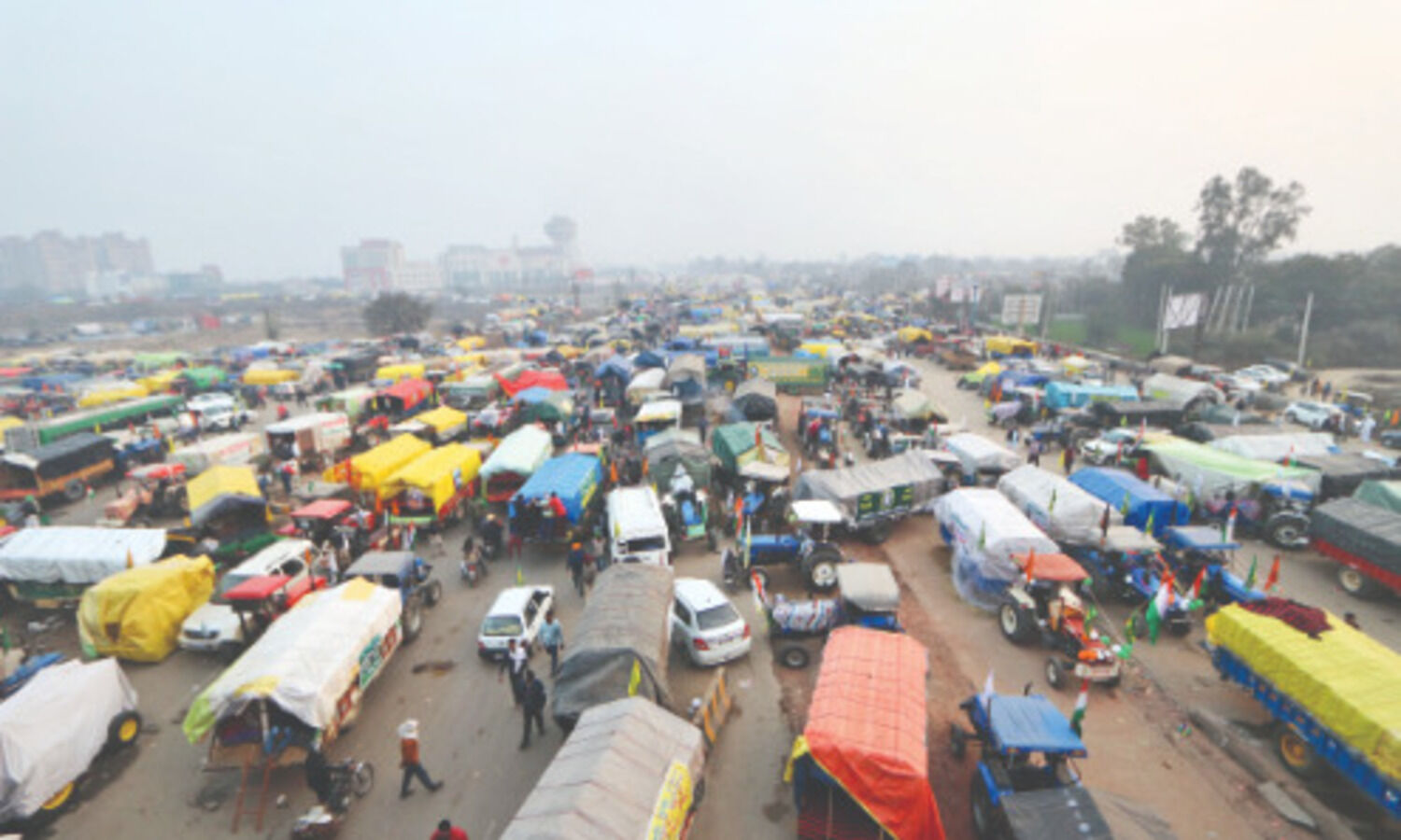 One R-Day, 2 parades; farmers announce plan to march to Parliament on February 1