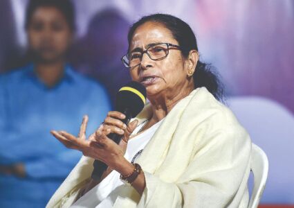 Centres insensitive attitude, indifference to be blamed: Mamata on Delhi violence