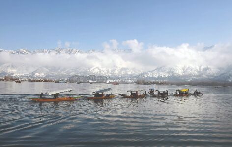 Cold wave intensifies in parts of Raj; respite for Kashmir as minimum temp rises Cold wave intensifies in parts of Raj; respite for Kashmir as minimum temp rises