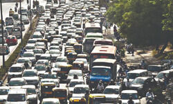 Commuters face hardships due to traffic restrictions on major routes in Capital Commuters face hardships due to traffic restrictions on major routes in Capital