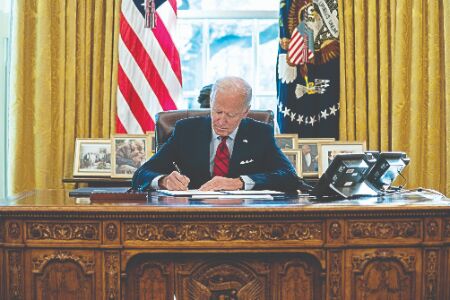 US President Biden signs healthcare executive orders