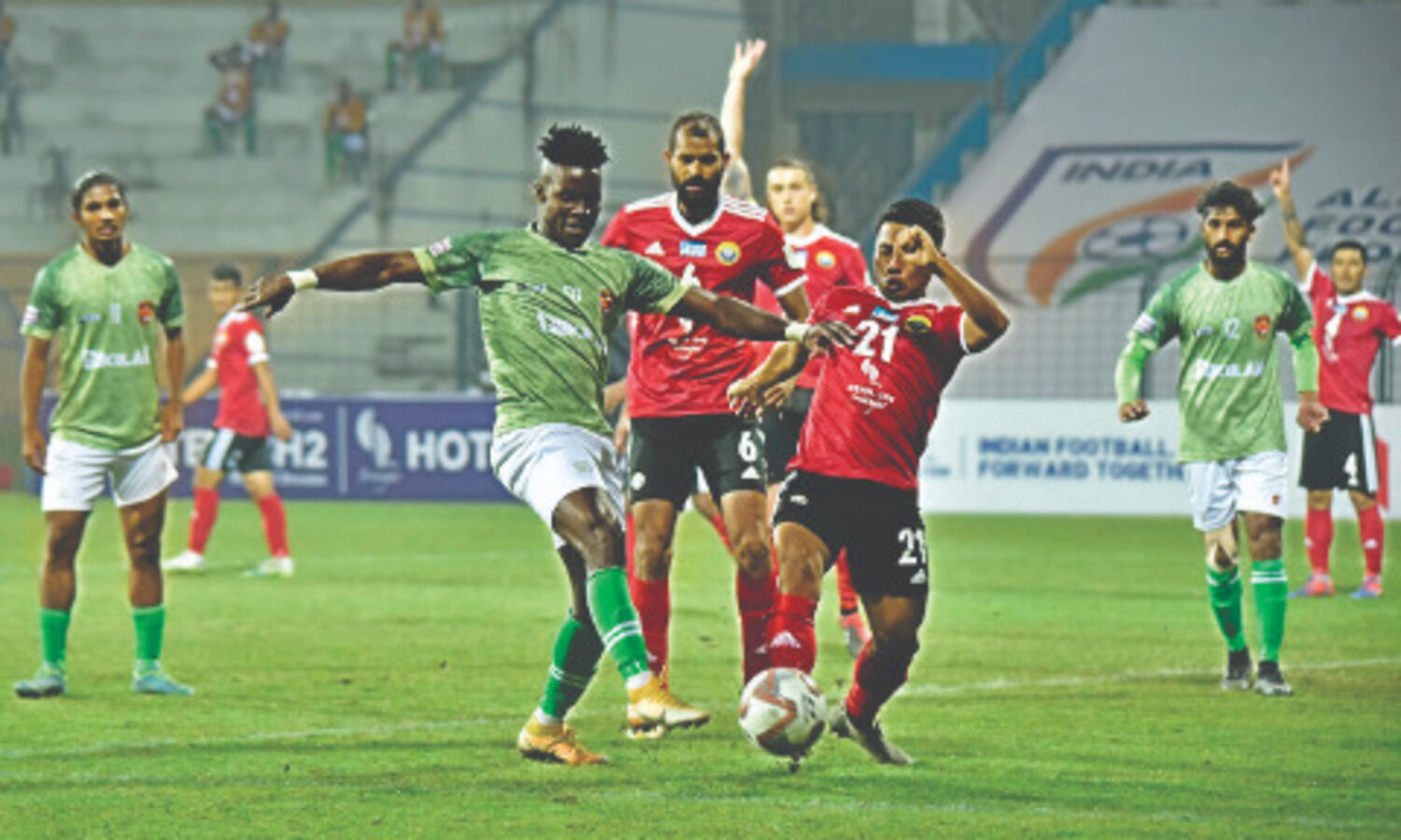 Real Kashmir Kerala   play out goal-less draw