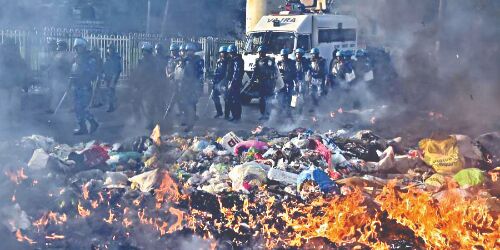 N-E Delhi riots: HC issues notice on bail plea of Jamia student Asif Tanha in UAPA case N-E Delhi riots: HC issues notice on bail plea of Jamia student Asif Tanha in UAPA case