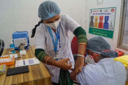 Now, Covid vaccine jabs to be given 6 days a week