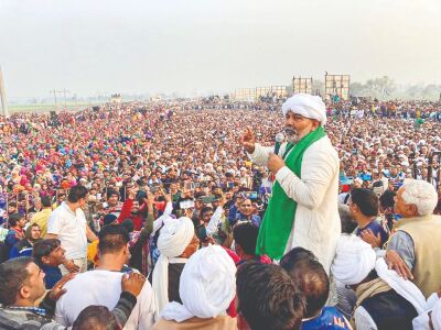 In a show of strength, Tikait warns govt of gaddi wapsi