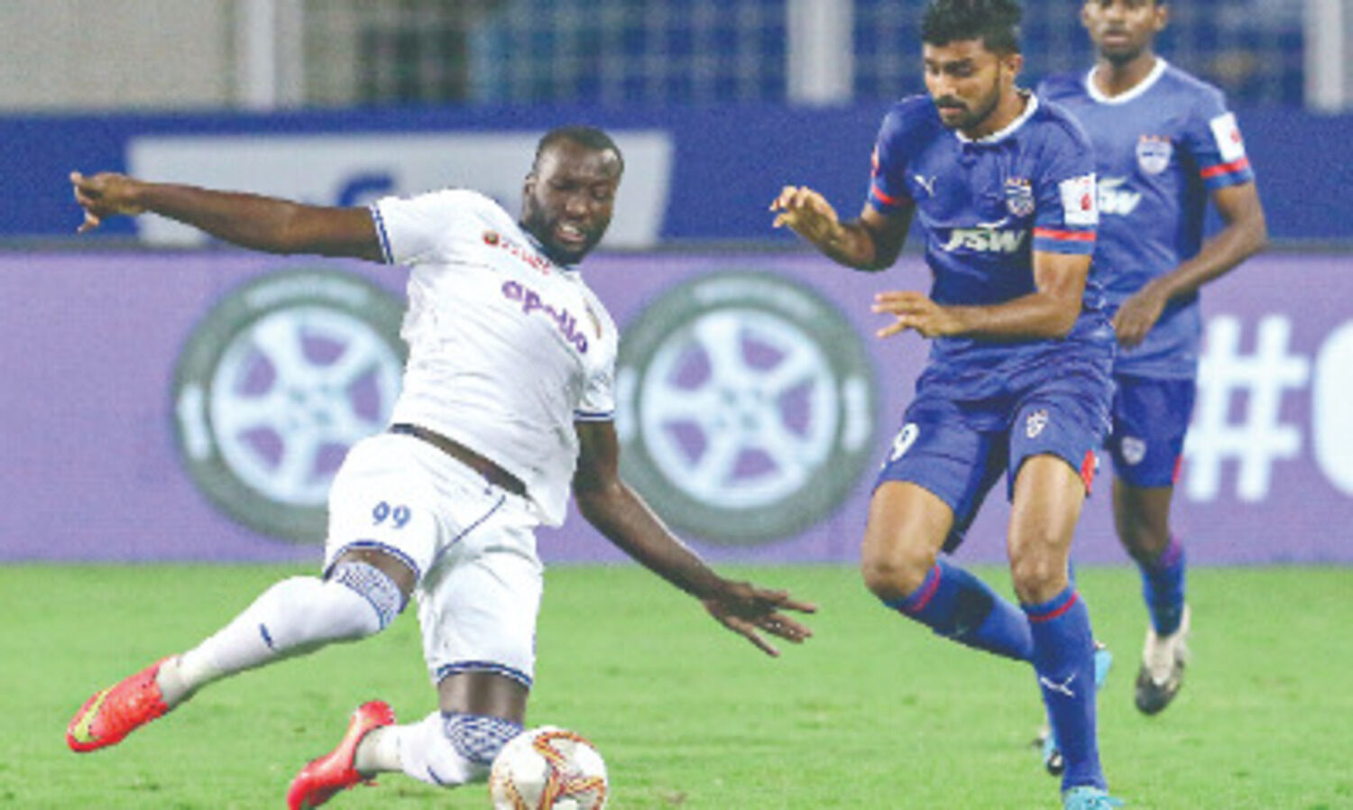Chennaiyin play goalless draw with Bengaluru