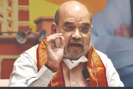 Amit Shah says no promise on CM post; Shiv Sena asks why mum for so long Amit Shah says no promise on CM post; Shiv Sena asks why mum for so long