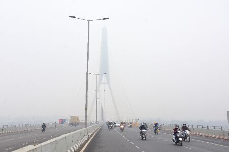 Minimum temp dips to 7.6 deg C in Delhi Minimum temp dips to 7.6 deg C in Delhi