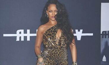 Rihanna faces backlash over child labour issue Rihanna faces backlash over child labour issue