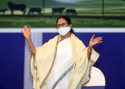 Good for party if corrupt leaders leave it: Mamata Good for party if corrupt leaders leave it: Mamata