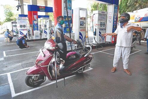 Petrol nears Rs 95 in Mumbai
