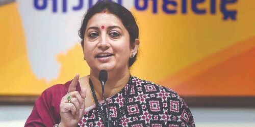 Irani dares Rahul to take out money from tea traders in Guj Irani dares Rahul to take out money from tea traders in Guj